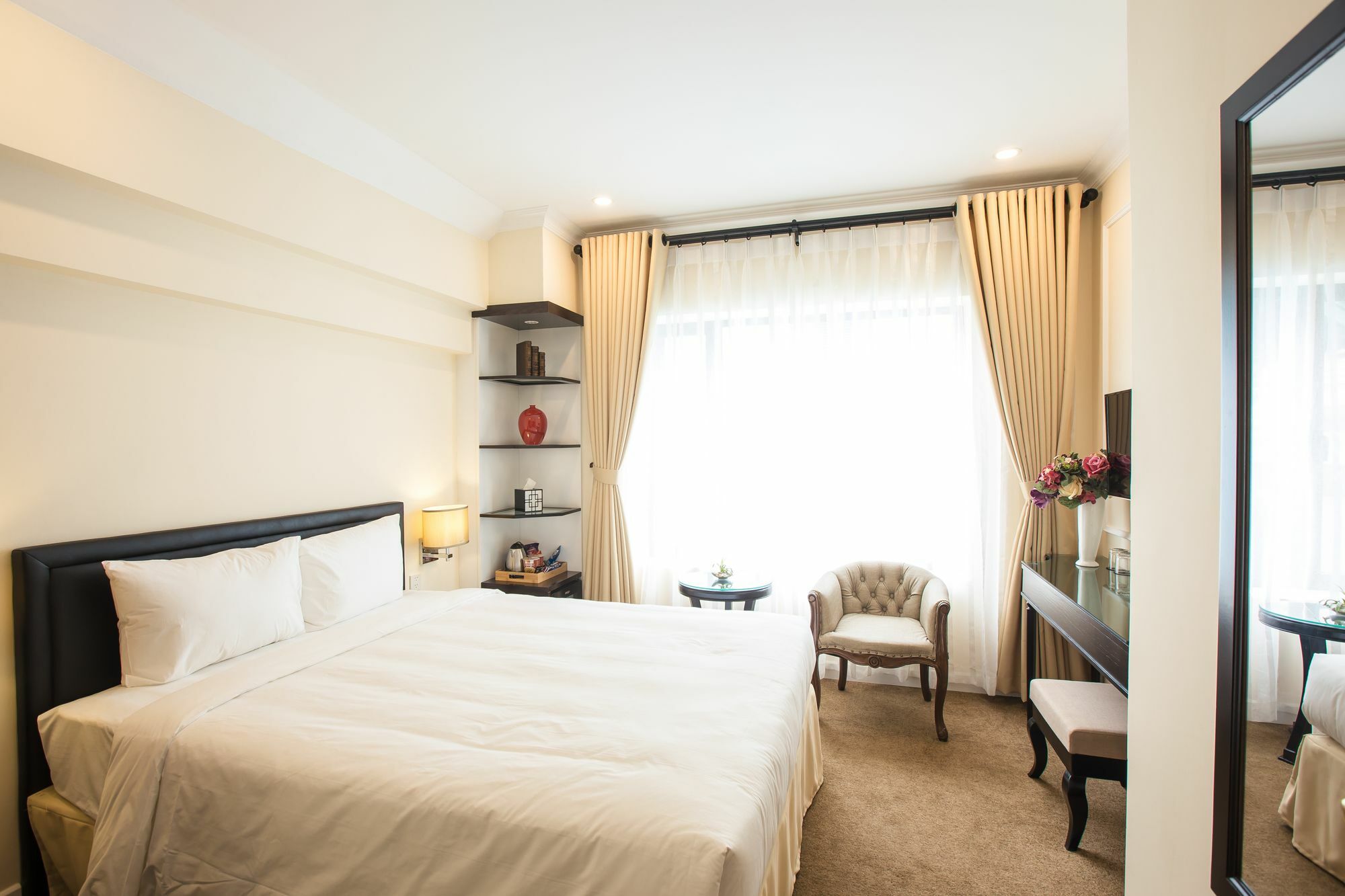 Dinh Elegant Hanoi Hotel Bagian luar foto