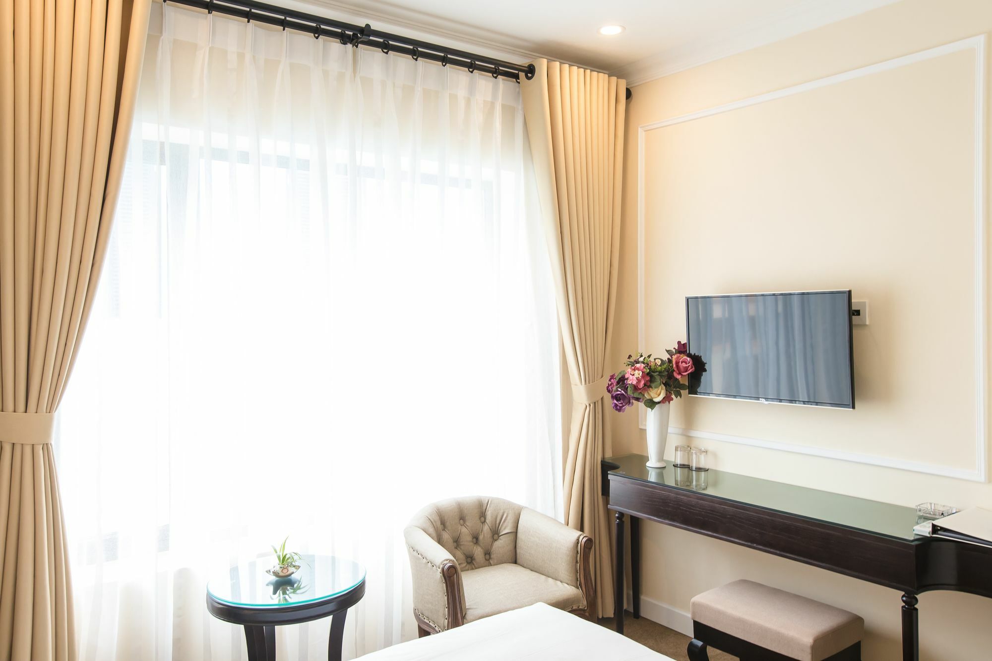Dinh Elegant Hanoi Hotel Bagian luar foto